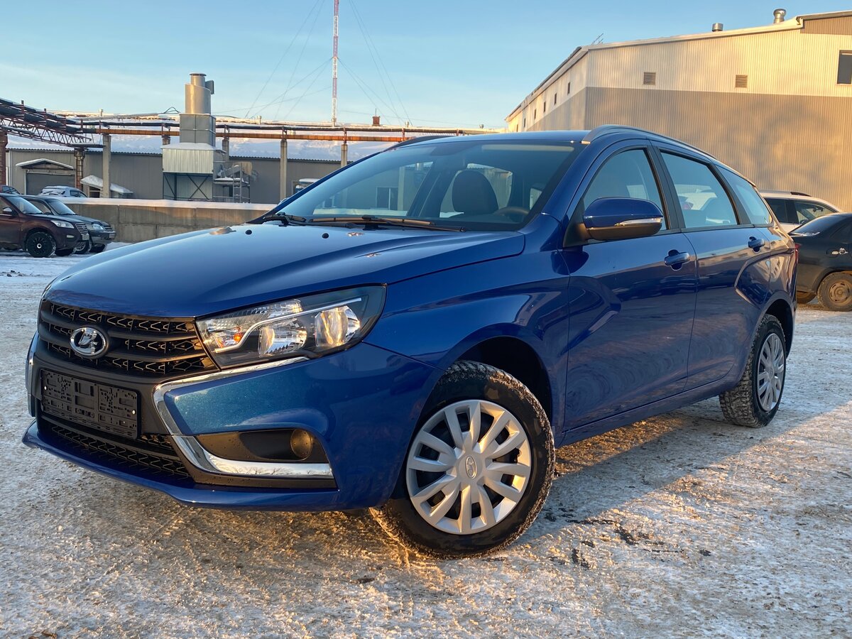 Купить б/у Lada (ВАЗ) Vesta I SW 1.6 MT (106 л.с.) бензин механика в ...