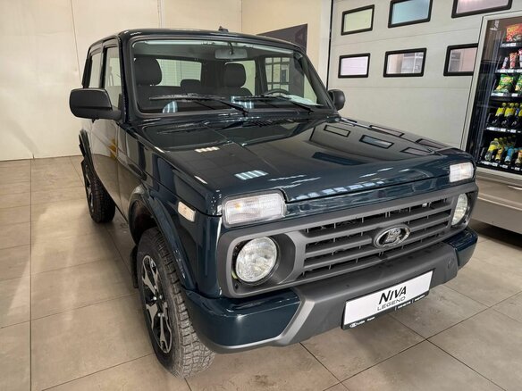 2025 Lada (ВАЗ) Niva Legend, зелёный, 1239000 рублей - вид 3