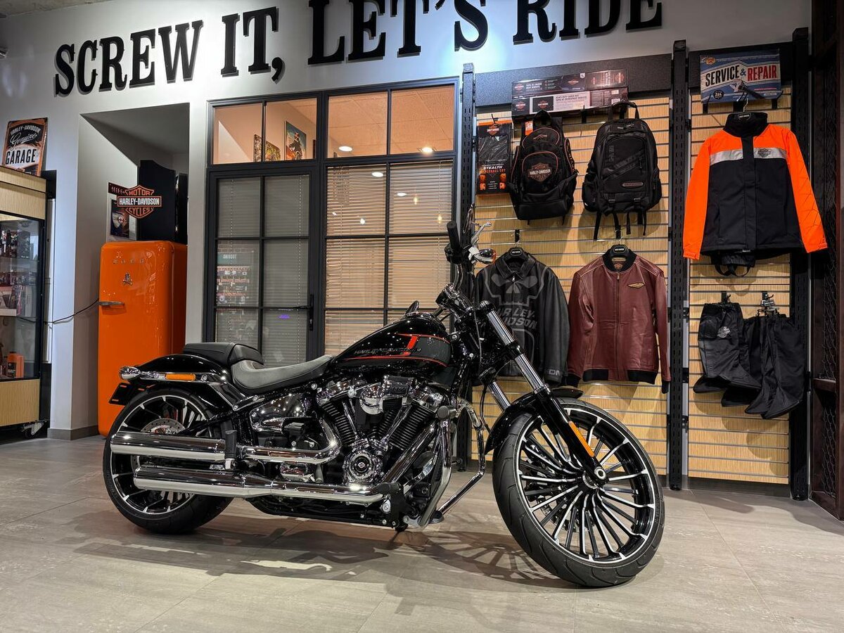 Harley-Davidson Breakout