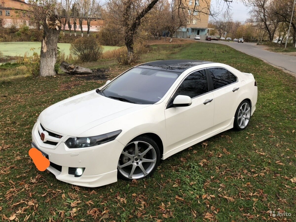 Как выглядит белая хонда Купить б/у Honda Accord VIII 2.4 AT (200 л.с.) бензин автомат в Москве: белый Хо