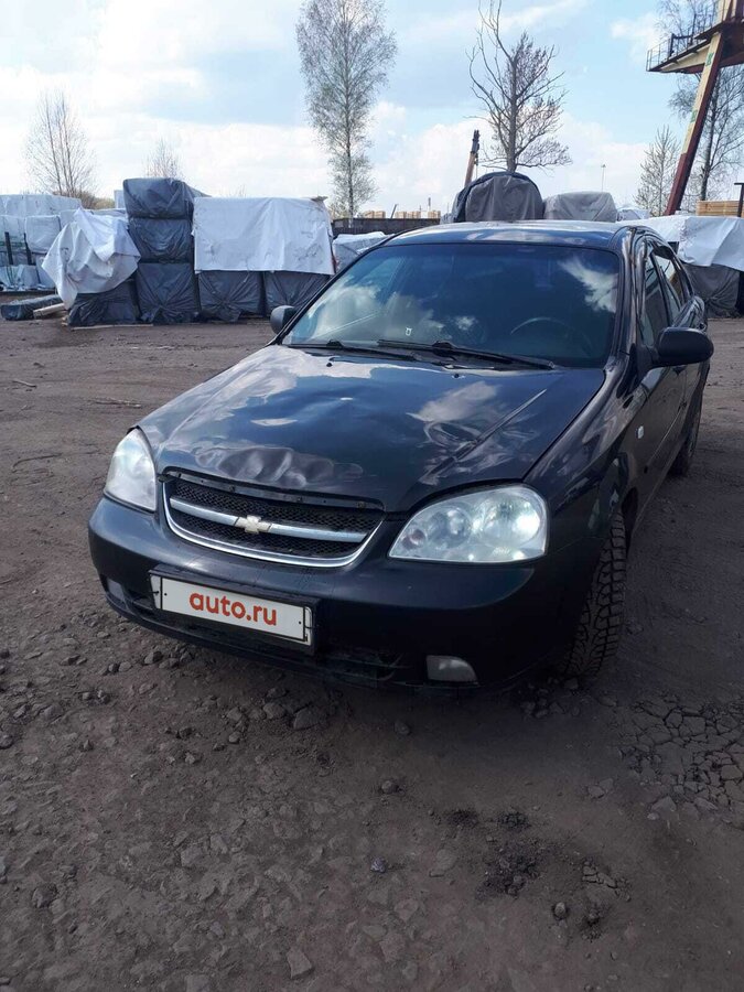 Шевроле черный седан