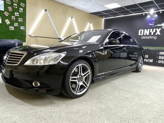 2007 Mercedes-Benz S-Класс 550 V (W221), чёрный, 1650000 рублей, вид 1