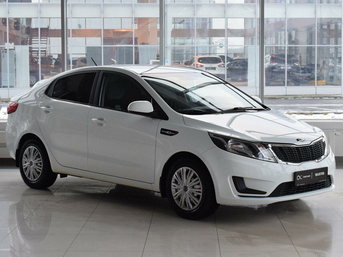Kia Rio 1 4 107 л с