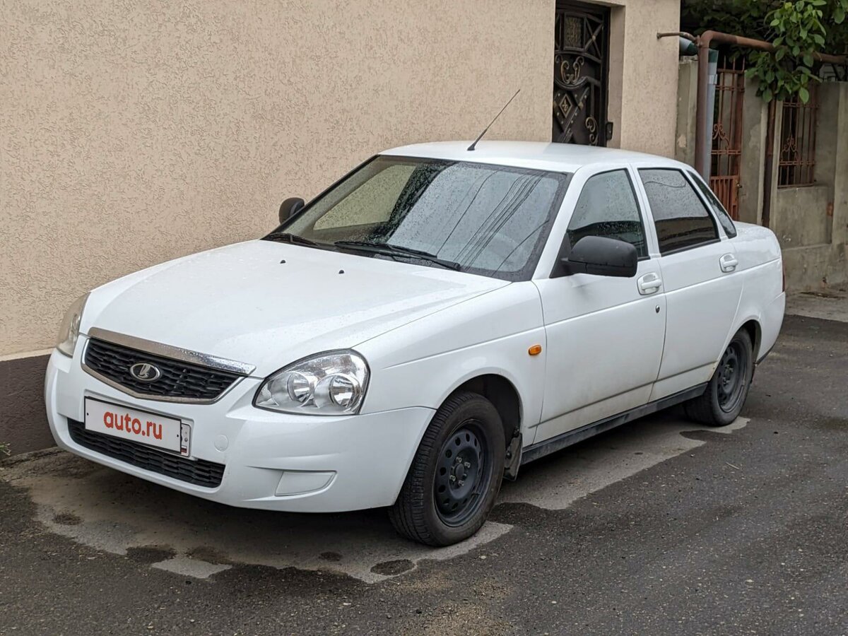 Купить б/у Lada (ВАЗ) Priora I Рестайлинг 1.6 MT (106 л.с.) бензин ...