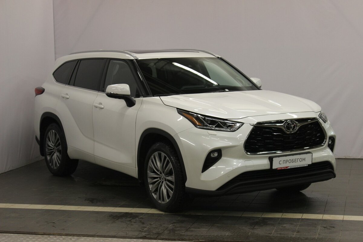 Toyota highlander u70