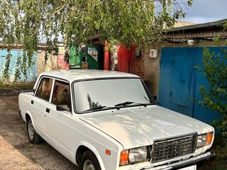 2011 Lada (ВАЗ) 2107, белый, 305000 рублей, вид 1
