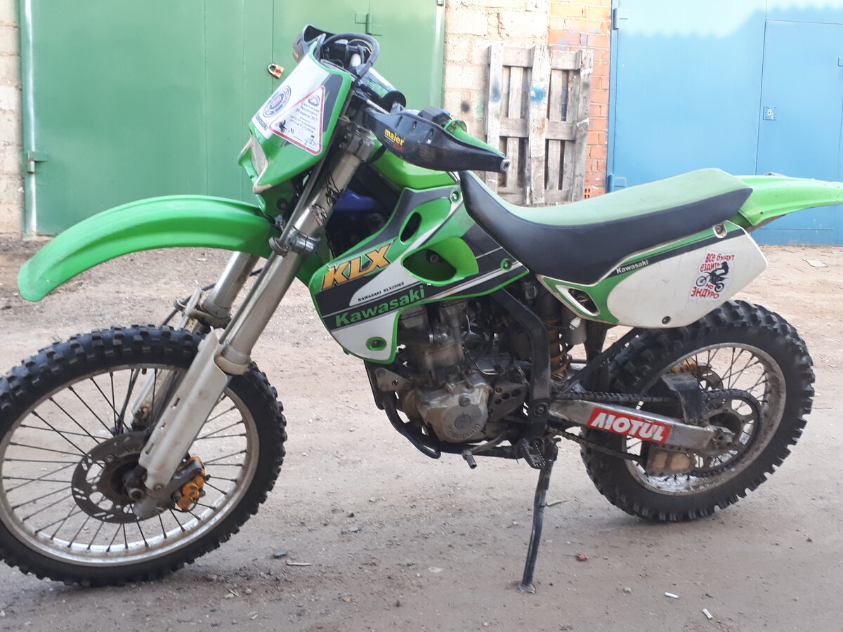 Kawasaki klx250 РІРѕРµРЅРЅС‹Р№