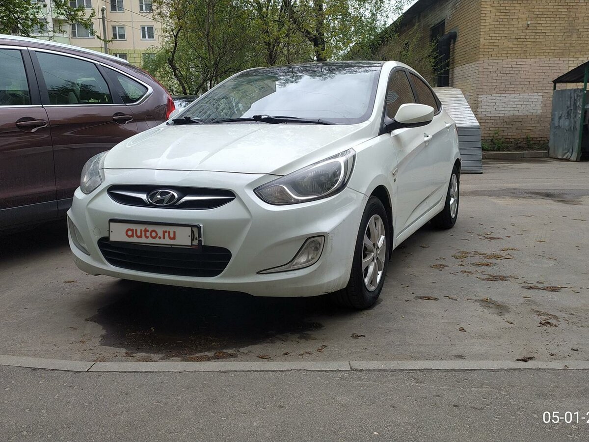 Купить б/у Hyundai Solaris I 1.6 AT (123 л.с.) бензин автомат в ...
