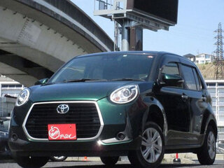 2021 Toyota Passo III, зелёный, 680000 рублей, вид 1