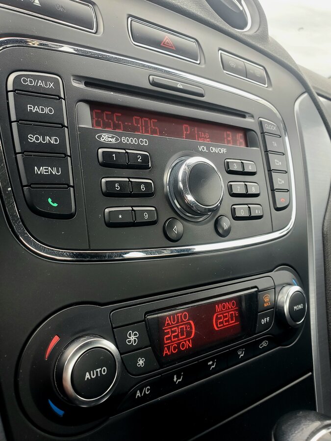 Купить б/у Ford Mondeo IV Рестайлинг 2.3 AT (161 л.с.) бензин автомат в ...