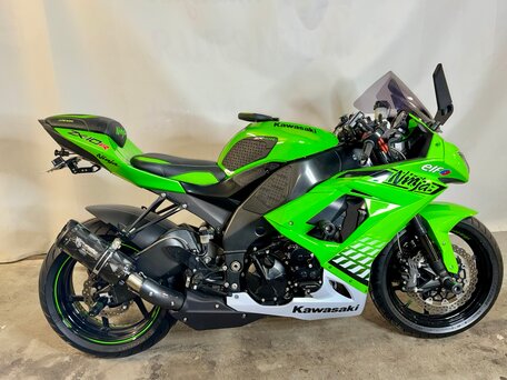 Купить мотоциклы Kawasaki с пробегом по цене от 60 000 рублей во