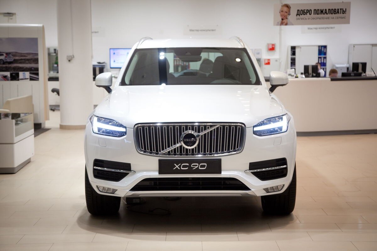 Volvo xc90 рестайлинг отличия