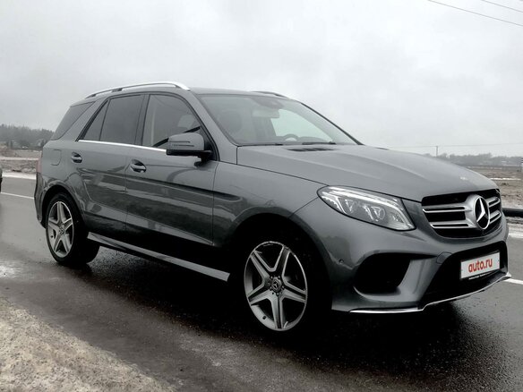 2017 Mercedes-Benz GLE 250 d I (W166), серый, 3500000 рублей