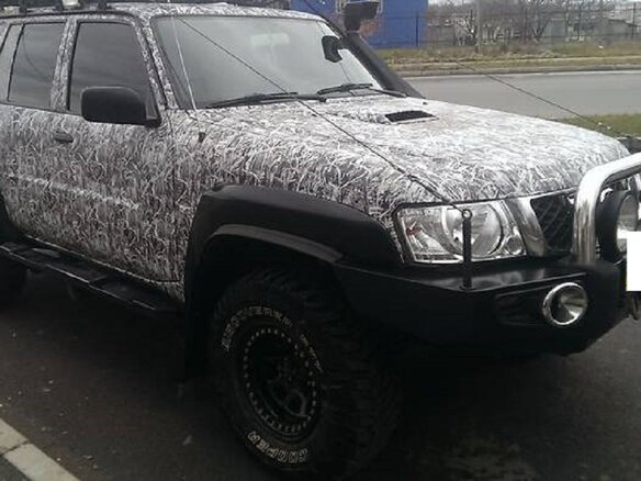 2007 Nissan Patrol V (Y61) Рестайлинг, чёрный - вид 1