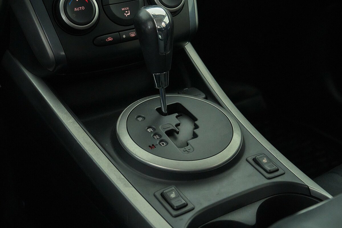 Купить б/у Mazda CX7 I Рестайлинг 2.3 AT (238 л.с.) 4WD бензин автомат