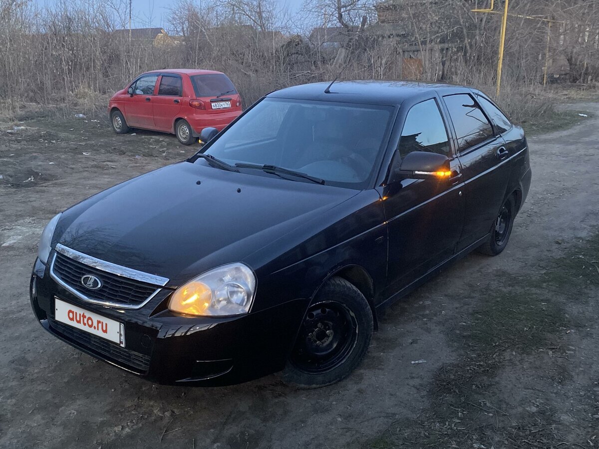 Lada Priora синяя
