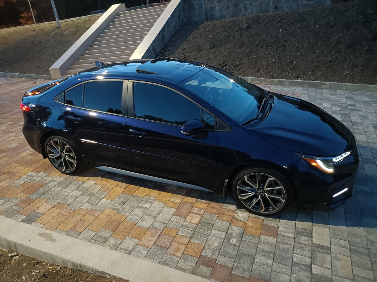Купить б/у Toyota Corolla XII (E210) Sporty 2.0 CVT (171 л.с.) бензин ...