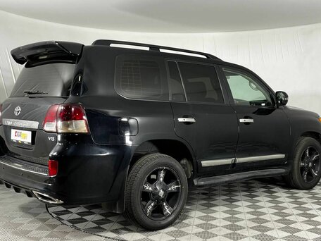 Toyota Land Cruiser 200 Series Arctic Trucks AT35 4.5d AT 235 . 4WD 200 Series 5 2012 4 040 000
