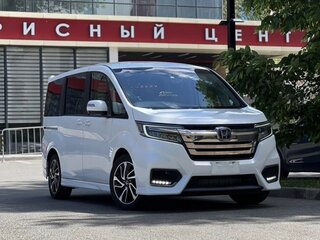 2022 Honda Stepwgn Spada V Рестайлинг, белый, 2000000 рублей, вид 1