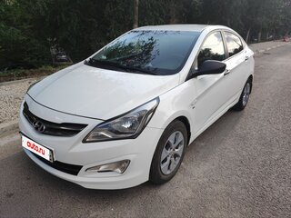 2015 Hyundai Solaris I Рестайлинг, белый, 1050000 рублей, вид 1