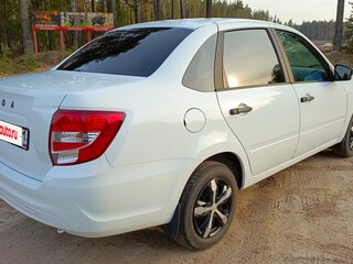 2024 Lada (ВАЗ) Granta I Рестайлинг, белый, 710000 рублей, вид 3