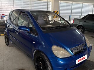1998 Mercedes-Benz A-Класс 140 I (W168), синий, 179999 рублей, вид 1
