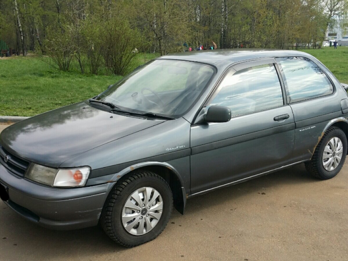 toyota corsa хэтчбек