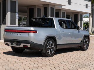 2024 Rivian R1T QM Large, серебристый, 10630200 рублей, вид 4