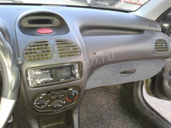 2001 Peugeot 206, чёрный - вид 4
