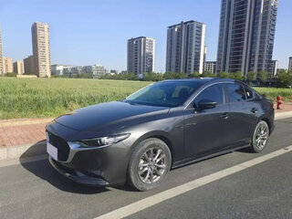 2021 Mazda 3 IV (BP), чёрный, 1300111 рублей, вид 1