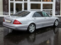 2005 Mercedes-Benz S-Класс 500 IV (W220) Рестайлинг, серебристый - вид 3