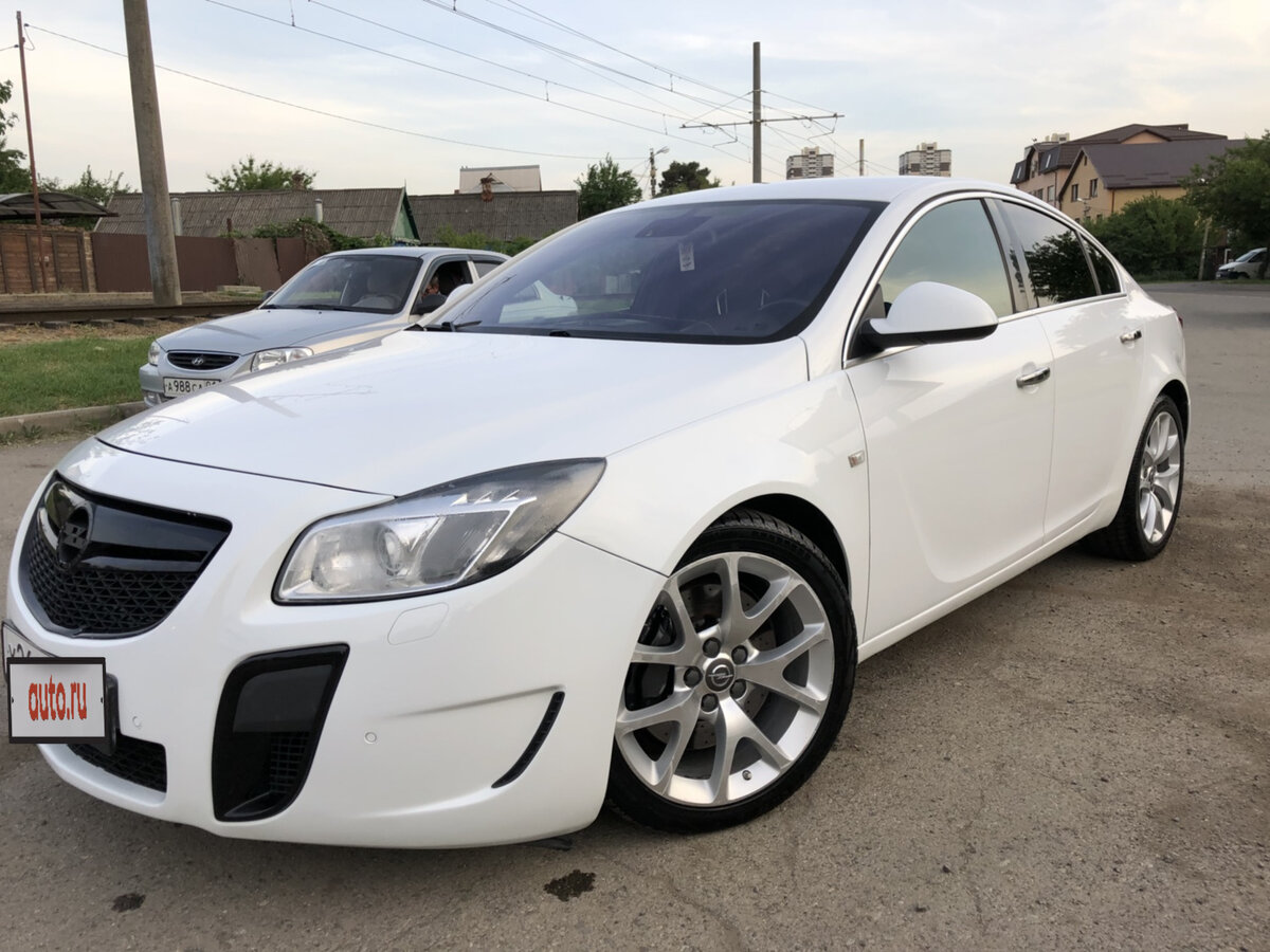 Opel Insignia 2014 белая