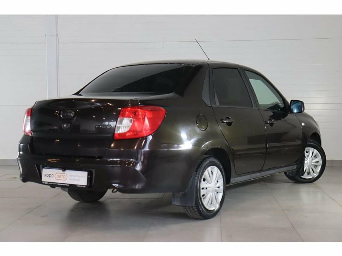 Datsun on do коричневый