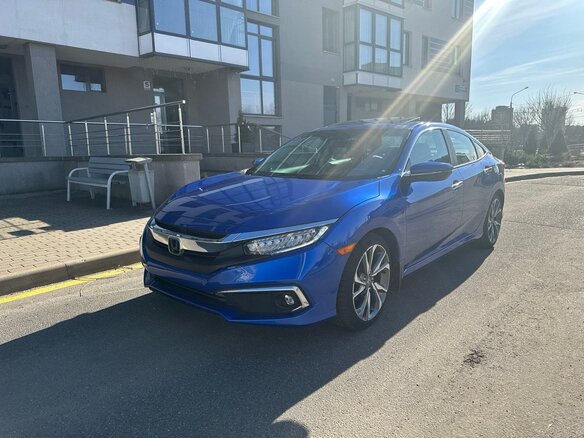 Купить б/у Honda Civic X 1.5 CVT (182 л.с.) бензин вариатор в Марьино ...