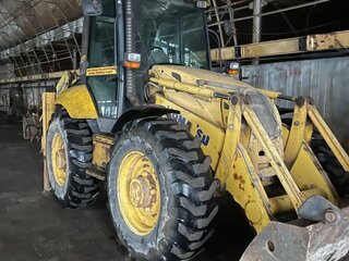 2008 Komatsu WB93S-5, 3700000 рублей, вид 1