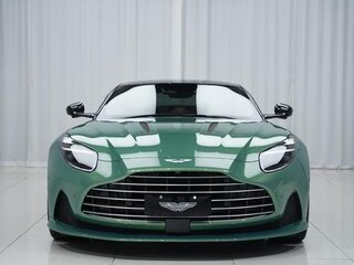 2024 Aston Martin DB12, зелёный, 25000000 рублей, вид 1