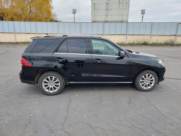 2015 Mercedes-Benz GLE 250 d I (W166), чёрный, 3600000 рублей - вид 8