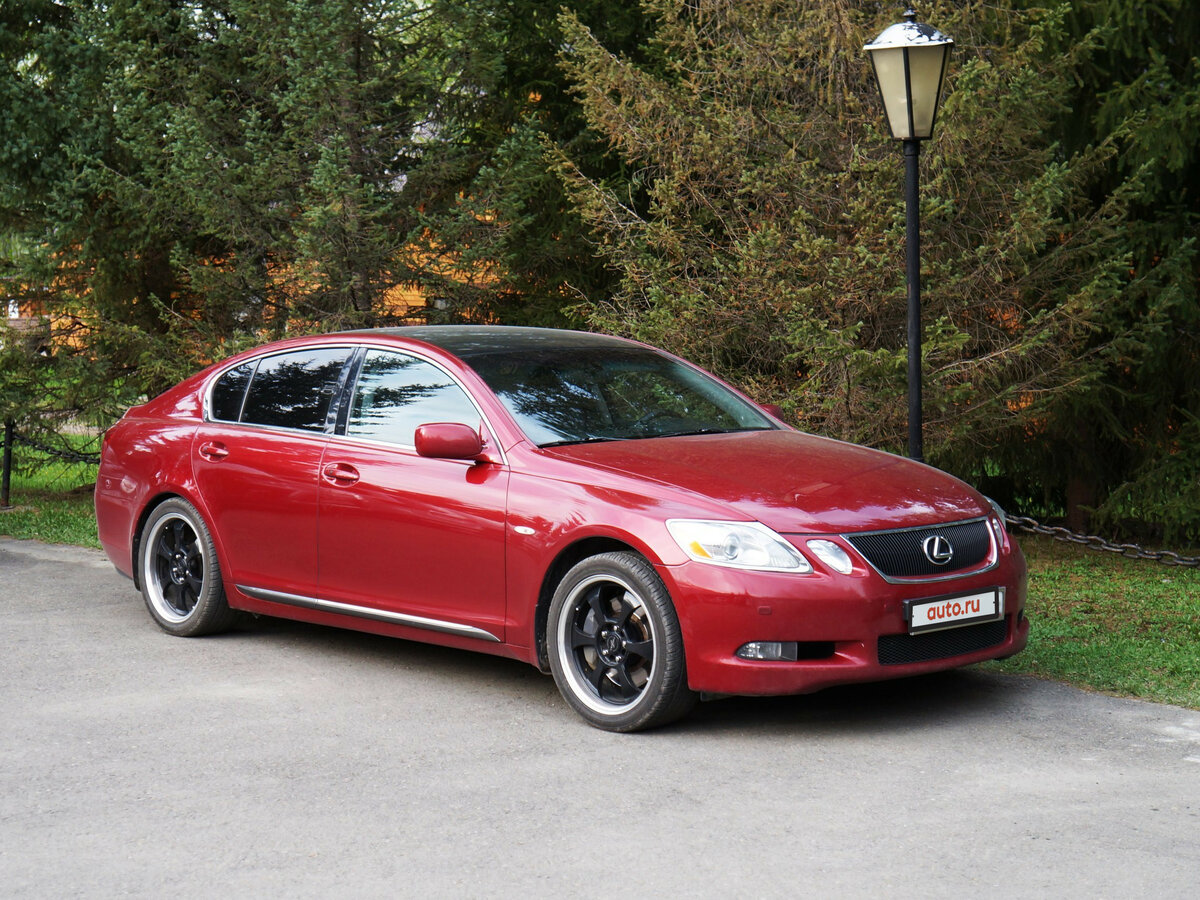 Красный Лексус gs300 антихром