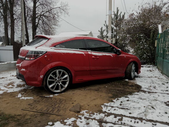 2007 Opel Astra OPC H, красный - вид 7