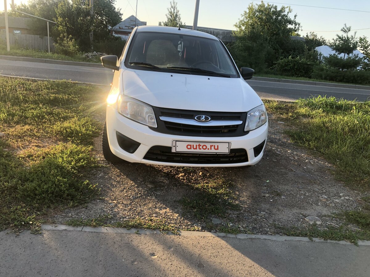 Купить б/у Lada (ВАЗ) Granta I 1.6 MT (87 л.с.) бензин механика в ...