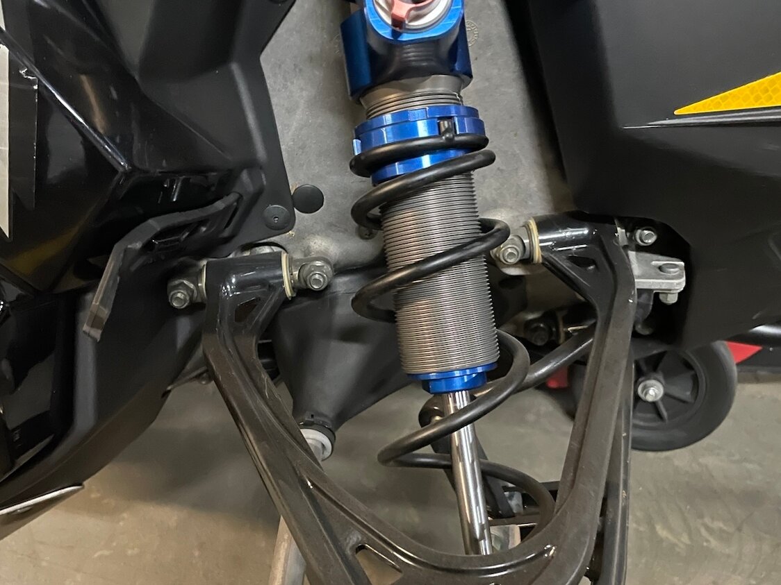 Polaris 850 RMK Khaos 155