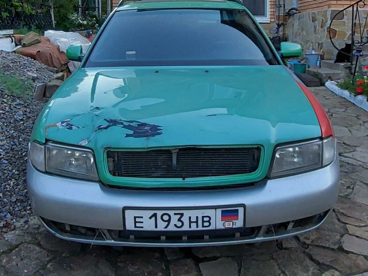 Купить б/у Audi A4 I (B5) 1.8 MT (125 л.с.) 4WD бензин механика в ...