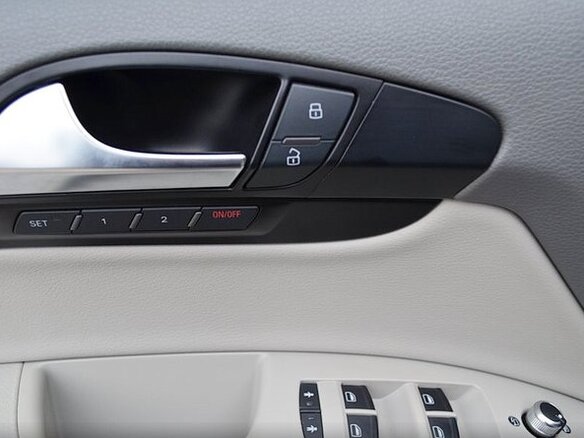 2011 Audi Q7 I (4L) Рестайлинг, синий - вид 10