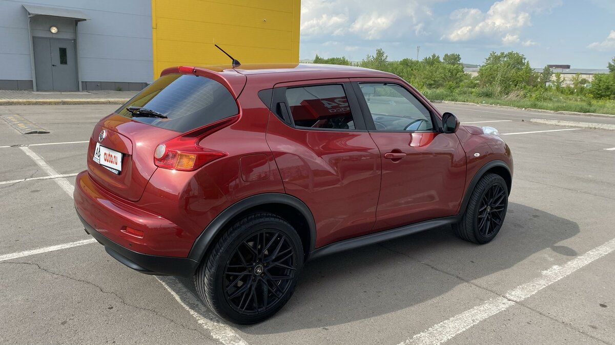 Nissan Juke шоколадный