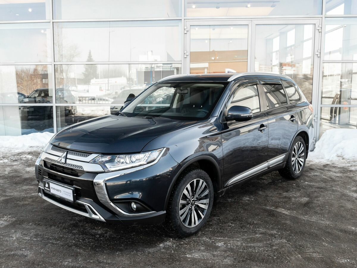Купить б/у Mitsubishi Outlander III Рестайлинг 3 2.0 CVT (146 л.с.) 4WD ...