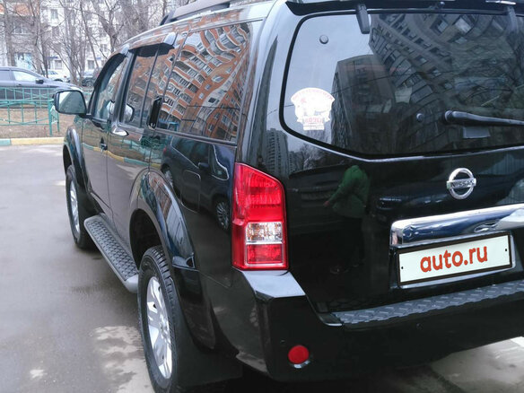 2008 Nissan Pathfinder III, чёрный - вид 5