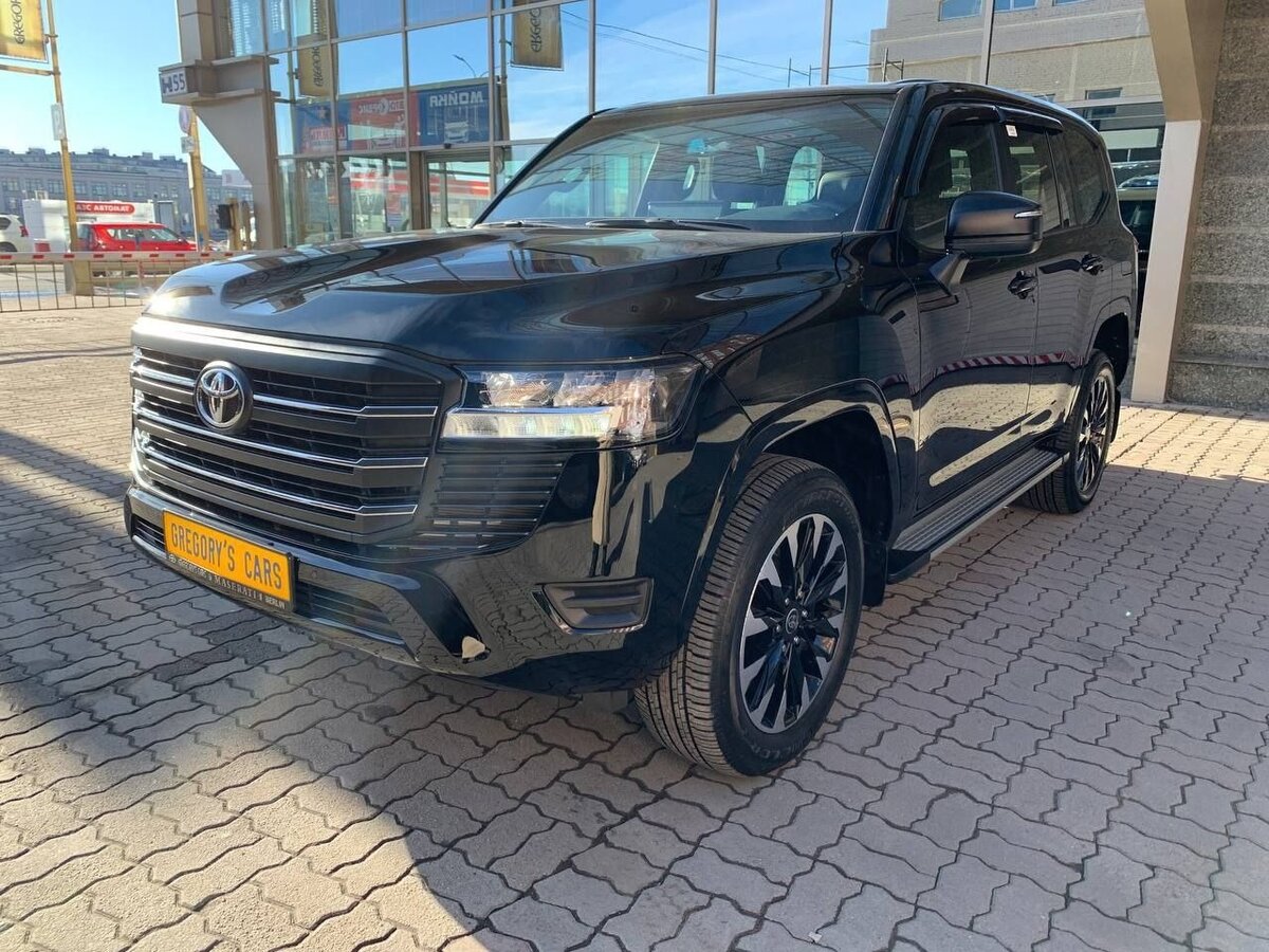 Toyota Land Cruiser 300 Series