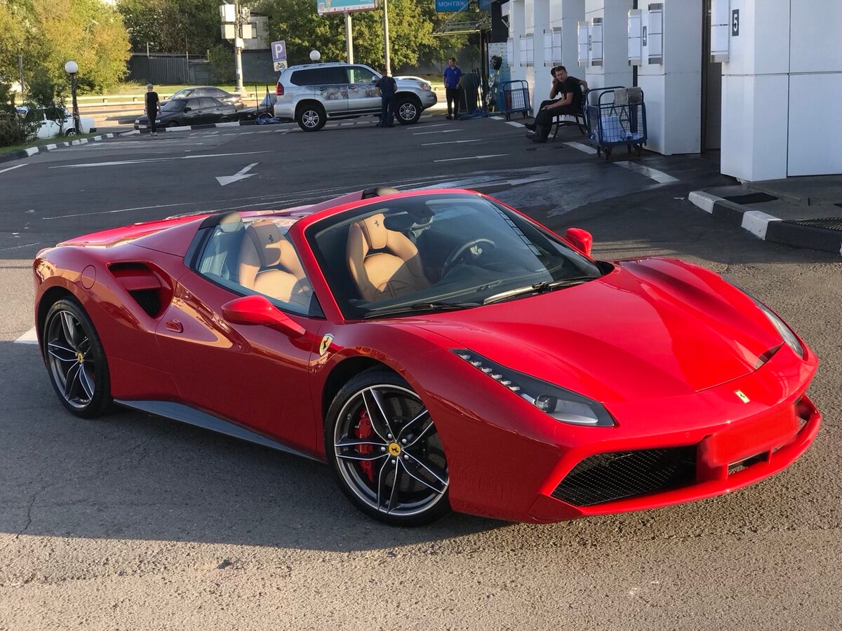 Ferrari 488 Spider родстер