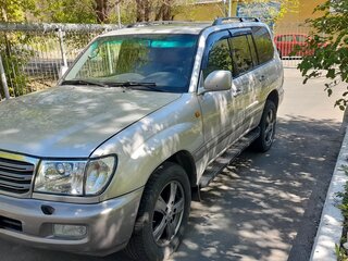 2002 Toyota Land Cruiser Cygnus 100 Series Рестайлинг 1, серебристый, 1500000 рублей, вид 1
