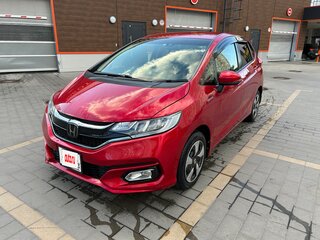 2017 Honda Fit III Рестайлинг, красный, 1150000 рублей, вид 1